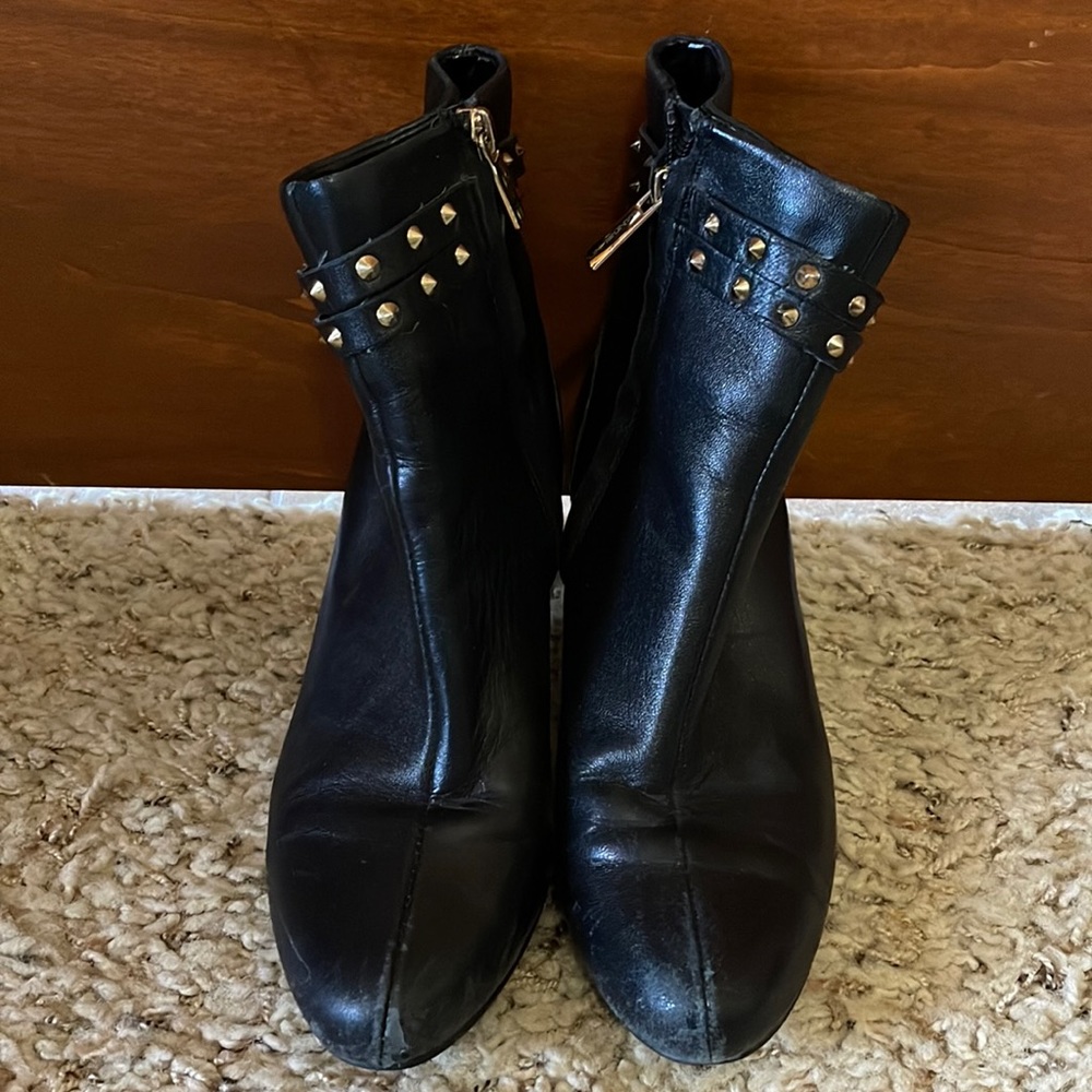 Bandolino boots size 6.5.
